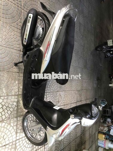 Yamaha Mio Classico màu Bạc