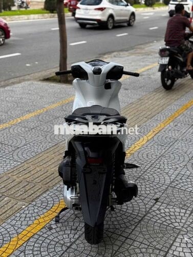 SH 150 2022 Trắng  Êm, Có trao đổi thu mua xe cũ