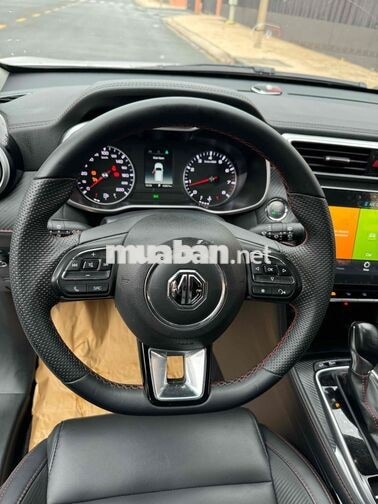 MG ZS 5 CHỖ XĂNG TỰ ĐỘNG TRẮNG
