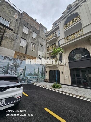 Bán căn liền kề giá tốt trong khu vực dự án Royal River City 
