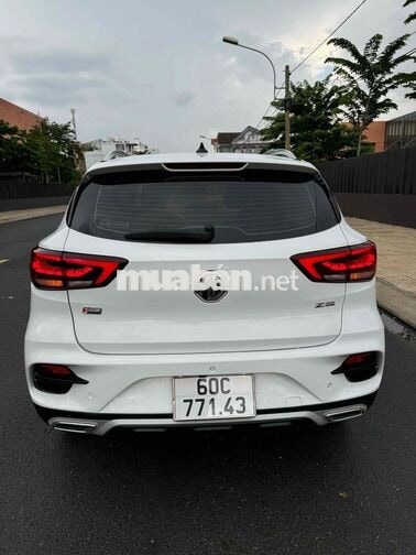 MG ZS 5 CHỖ XĂNG TỰ ĐỘNG TRẮNG