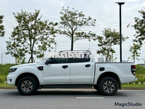 Xe Ford Ranger XLS 2.2L 4x2 AT 2021 - 460 Triệu