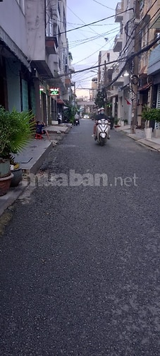 Nhà bán mặt tiền đường Lạc Long Quân Quận 11