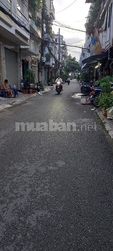 Nhà bán mặt tiền đường Lạc Long Quân Quận 11