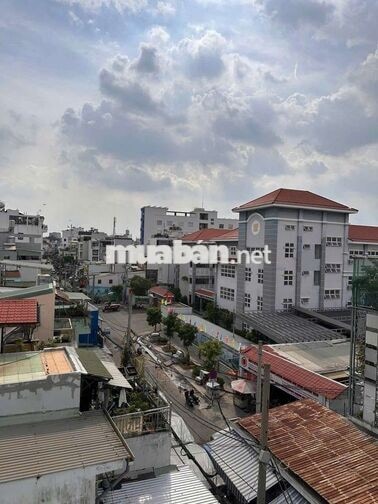 Siêu hiếm nhà mặt tiền Nguyễn Đình Chiểu. DTSD 105 m2, giá chỉ 6.2 tỷ