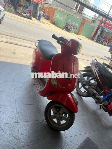 Piaggio Vespa Excel màu Đỏ