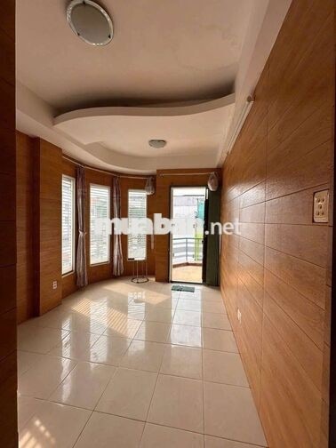 Siêu hiếm nhà mặt tiền Nguyễn Đình Chiểu. DTSD 105 m2, giá chỉ 6.2 tỷ
