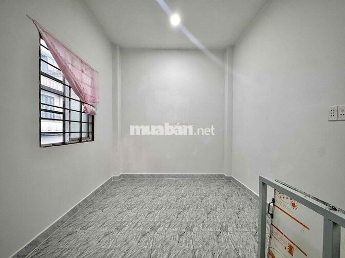 NHÀ NGUYÊN CĂN 1 TRỆT 1 LẦU KHU AO ĐÔI, MÃ LÒ HAI MẶT TIỀN SIÊU THOÁNG