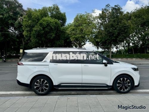 Xe Kia Carnival Signature 2.2D 2022 - 980 Triệu