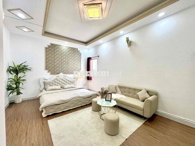 Cho thuê căn 1 phòng ngủ tách bếp rộng máy giặt full nt ở Lê Văn Sỹ Q3