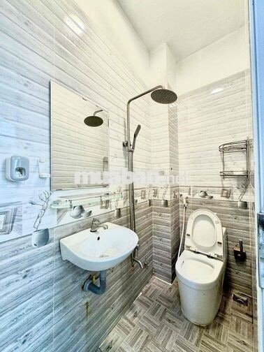Cho thuê căn 1 phòng ngủ tách bếp rộng máy giặt full nt ở Lê Văn Sỹ Q3
