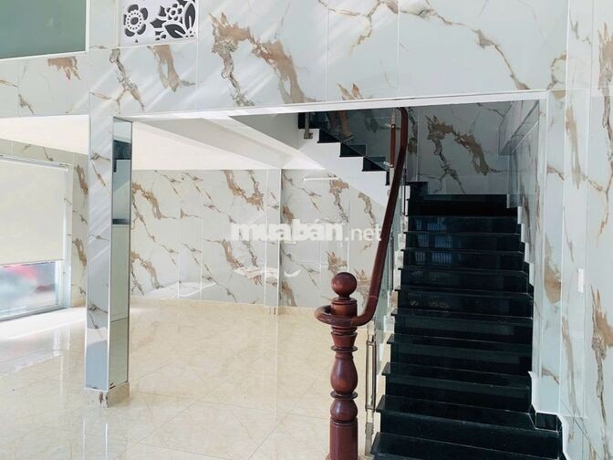 GÓC 2MT TÂN CẢNG 10M NGANG PHÙ HỢP MỞ SPA, VĂN PHÒNG, LỚP HỌC,...
