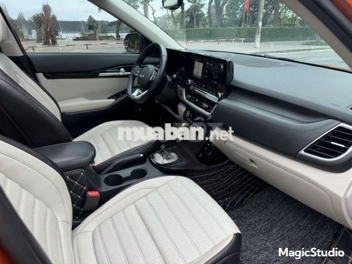 Xe Kia Seltos Premium 1.4 AT 2021 - 485 Triệu