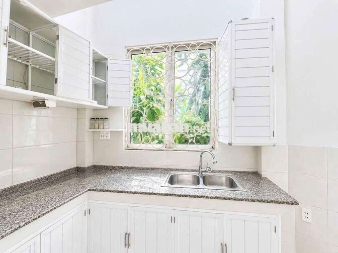 CĂN GÓC 3 MẶT HẺM -  Xô Viết Nghệ Tĩnh,Bình Thạnh - 3 Lầu, Sân Thượng