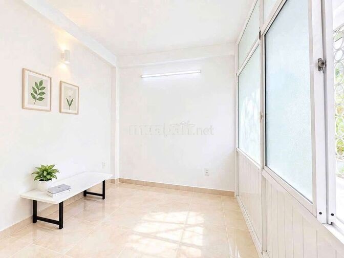 CĂN GÓC 3 MẶT HẺM -  Xô Viết Nghệ Tĩnh,Bình Thạnh - 3 Lầu, Sân Thượng