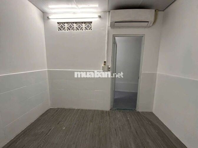 NHÀ NGAY CHỢ CÂY QUÉO - Bình Thạnh - Cấp 4, Sân Xe Rộng, 4PN