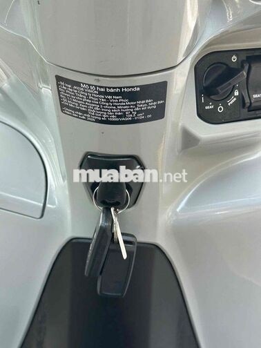 XE MÁY 68 - Honda Vision Thể Thao 2025 Xi Măng