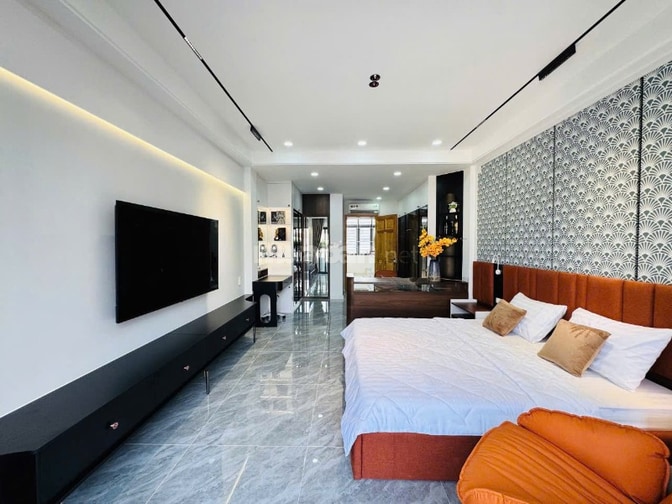 Nhà đẹp hẻm xe hơi trung tâm Gò Vấp 