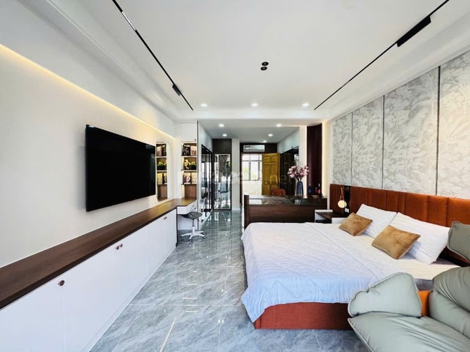 Nhà đẹp hẻm xe hơi trung tâm Gò Vấp 