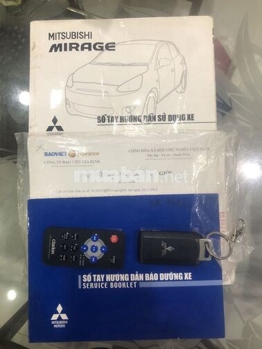Mitsubishi Mirage 2015 Trắng 96000 km Thái Lan