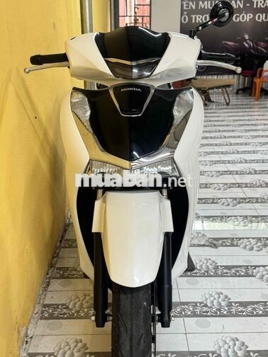 SH 125 đời 2023 trắng đen siêu mới 43AD-065.53