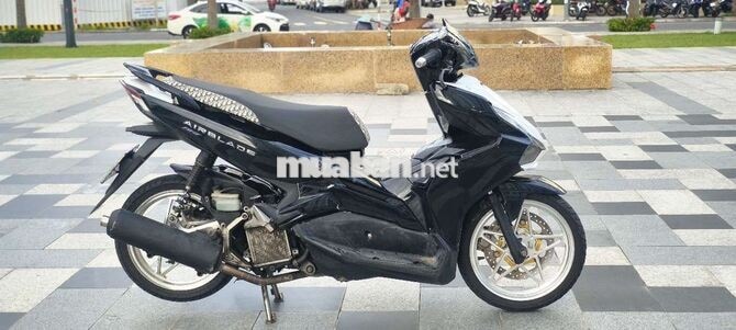 Honda Air Blade 150 cấu hình ly nước mía 