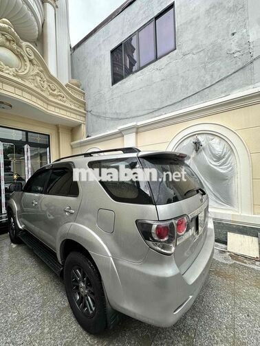 Toyota Fortuner 2015 Dầu Số sàn Bạc