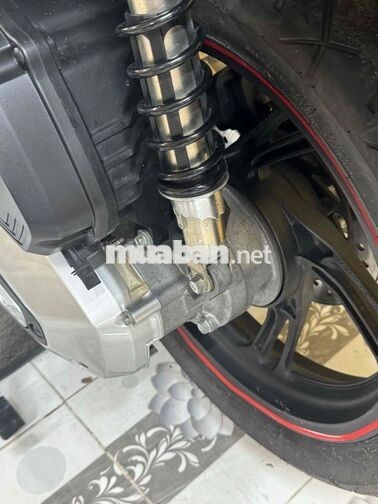 SH 125 đời 2023 trắng đen siêu mới 43AD-065.53