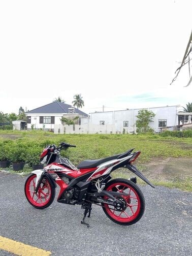 HONDA SONIC 2019 TRẮNG ĐỎ HaTi