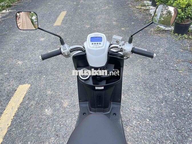 YAMAHA CUXI MÀU TRẮNG