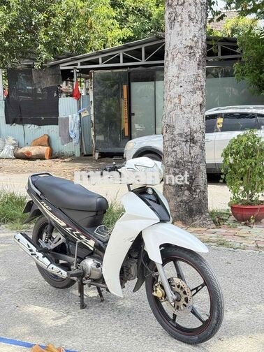 🌈YAMAHA SIRIUS RC 2017 TRẮNG ĐEN BAO KÝ
