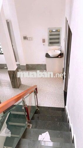 CHO THUÊ NHÀ LƯU QUANG VŨ - 3 TẦNG 4PN - GIÁ 10TR