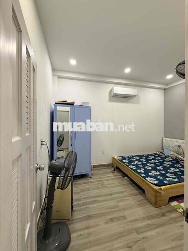 Nhà Có Phòng Ngủ Tầng Trệt, Hem ô tô 6m, Đường Bình Thành