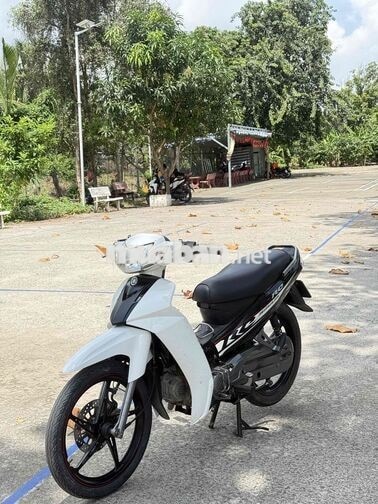 🌈YAMAHA SIRIUS RC 2017 TRẮNG ĐEN BAO KÝ