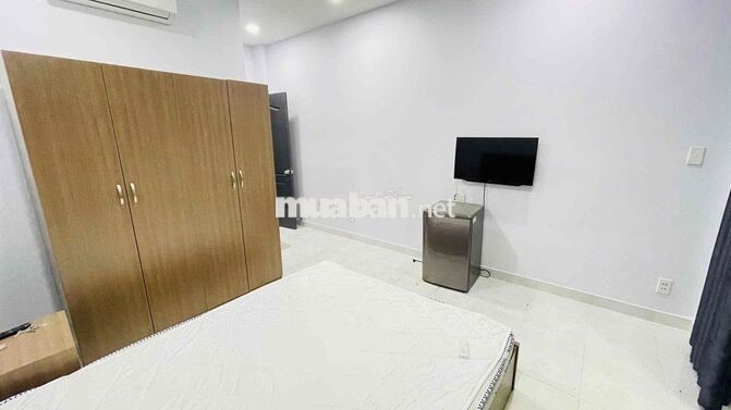 CHO THUÊ PHÒNG BAN CÔNG GIÁ HẠT DẺ NGAY HẺM ỐC ĐÀO CHỈ TỪ 4tr5-5Tr
