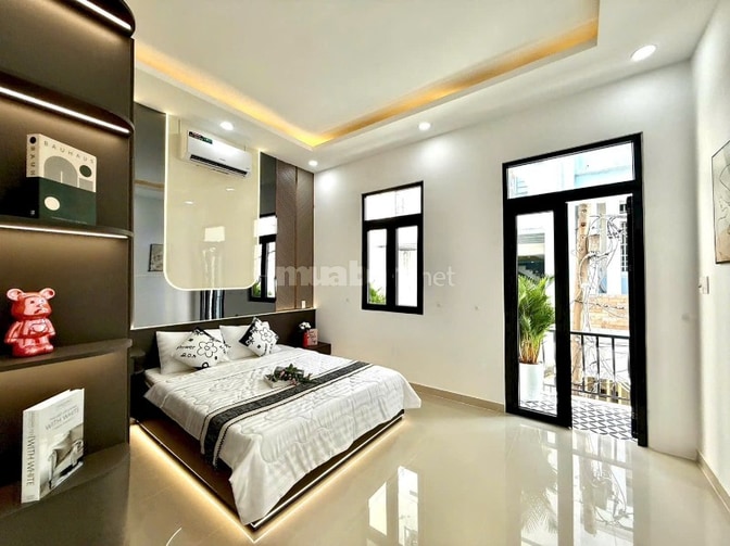 Bán nhà 3T, 2 mặt tiền, 3 bước ra Huỳnh Tấn Phát, nở hậu 5 x12, 5 tỷ