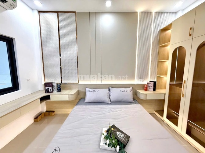 Bán nhà 3T, 2 mặt tiền, 3 bước ra Huỳnh Tấn Phát, nở hậu 5 x12, 5 tỷ