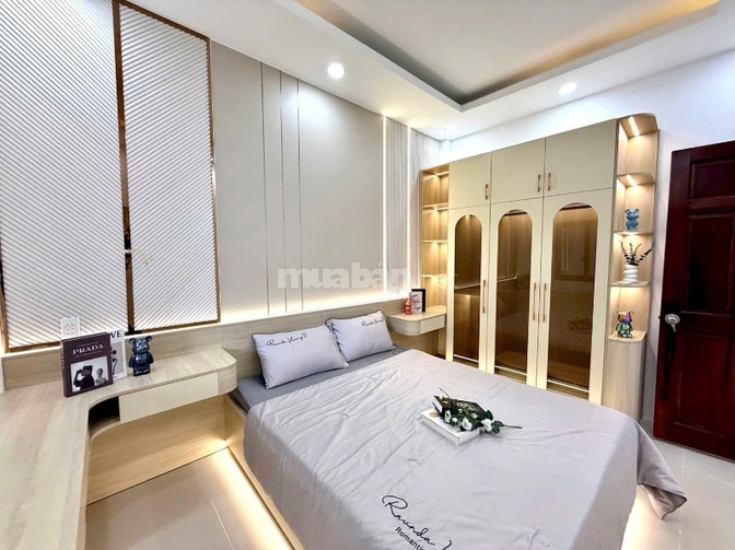 Bán nhà 3T, 2 mặt tiền, 3 bước ra Huỳnh Tấn Phát, nở hậu 5 x12, 5 tỷ