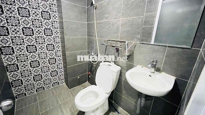 CHO THUÊ PHÒNG BAN CÔNG GIÁ HẠT DẺ NGAY HẺM ỐC ĐÀO CHỈ TỪ 4tr5-5Tr