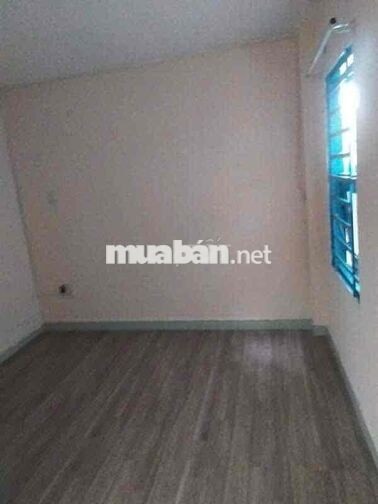 nhà nc sát mt đường tr 2 lầu 4pn nguyễn hữu cảnh p22 Q.bình thạnh