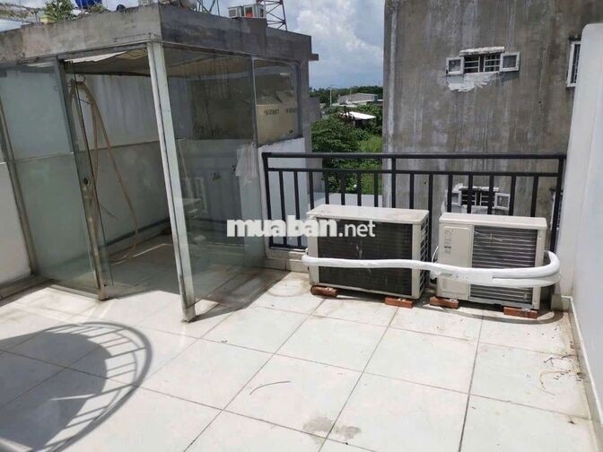 nhà hướng Tây.có điện 3 pha.gần kdc Vĩnh Lộc 