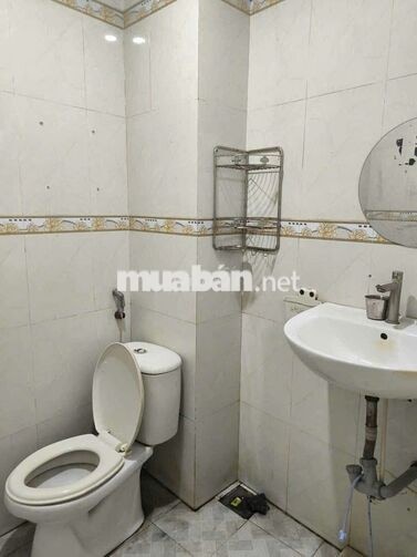 nhà hướng Tây.có điện 3 pha.gần kdc Vĩnh Lộc 