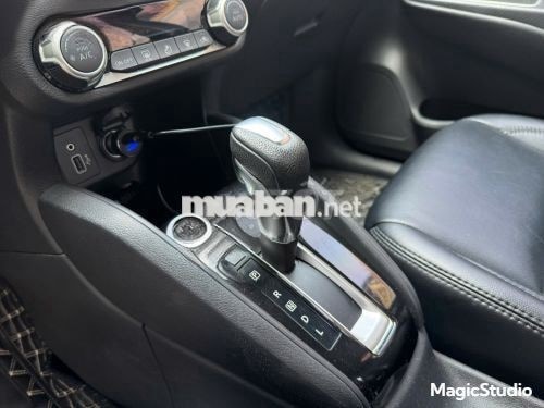 Xe Nissan Almera VL 1.0 CVT Cao cấp 2021