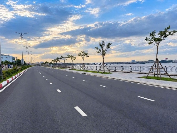 Bán đất bờ kè Bửu Long đường ven sông 120m2 ngang 7,6m giá 9,5 tỷ 