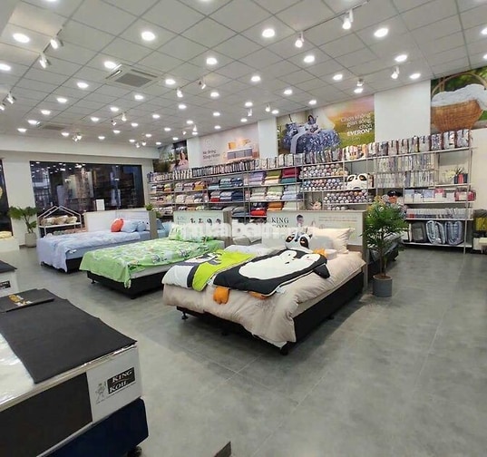 🛑CHO THUÊ MẶT BẰNG ĐẸP NGUYỄN OANH🛑10x20m TRỐNG SUỐT - VĨA HÈ RỘNG
