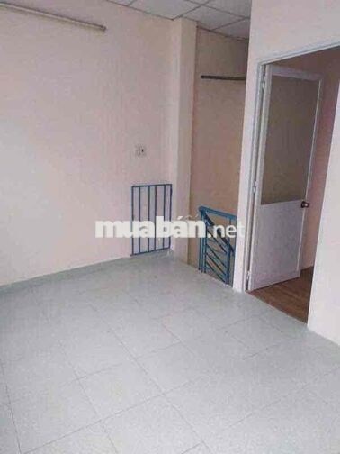 nhà nc sát mt đường tr 2 lầu 4pn nguyễn hữu cảnh p22 Q.bình thạnh