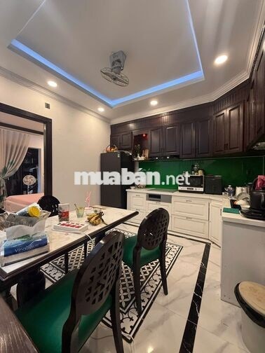căn này không mua thì mua căn nào mặt tiền lên văn lương dài khủng