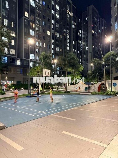 Bán Căn 3PN (112) - Giá bán 4,4 tỷ Full nội thất. LH Hương