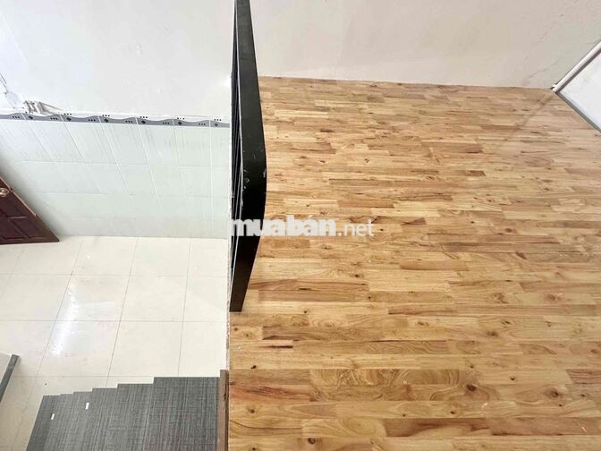 PHÒNG MỚI XÂY - SẴN TỦ ĐỒ, KỆ BẾP