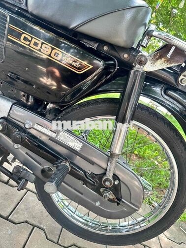 Honda CD90 màu Đen